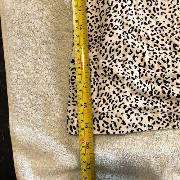 Animal print Guess Dress Mini Size Small - Picture 9 of 10